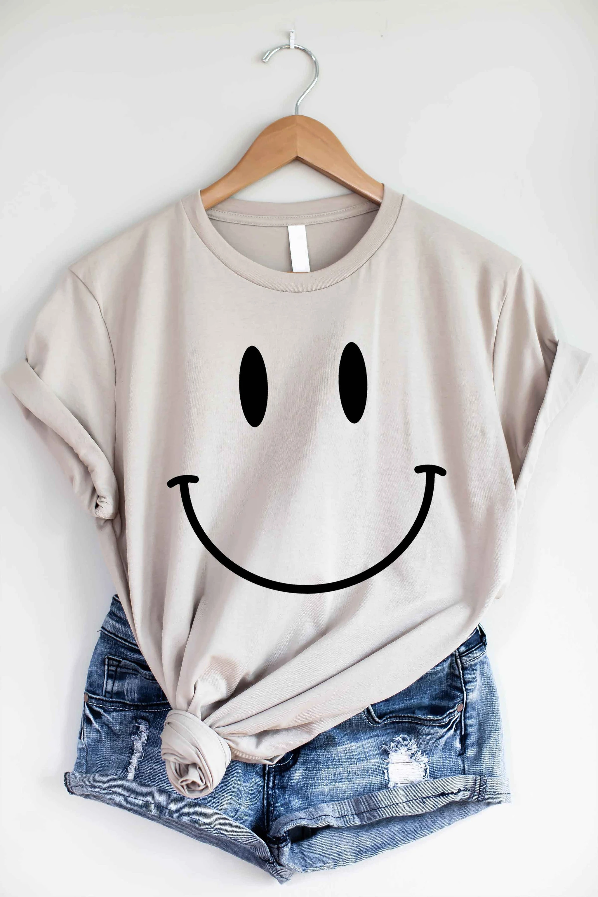 Smiley Graphic Tee - SAND