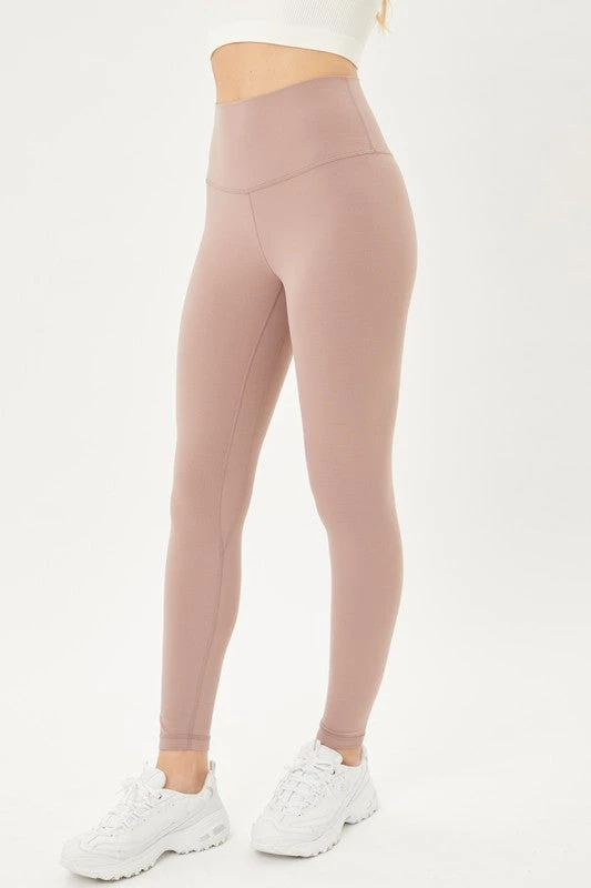 Buttery Soft LEGGINGS!